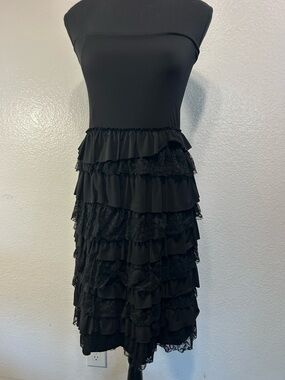 Lapis Black  Strapless Ruffle Lace Cocktail Dress